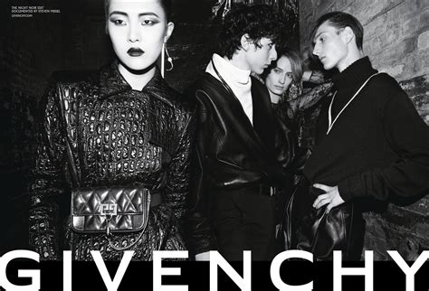 givenchy campaign fall 2018|Givenchy Fall/Winter Campaign 2018 .